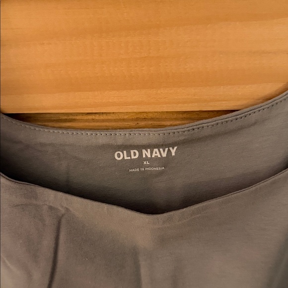 Old Navy Women's Light Green Tank Top - Picture 2 of 3